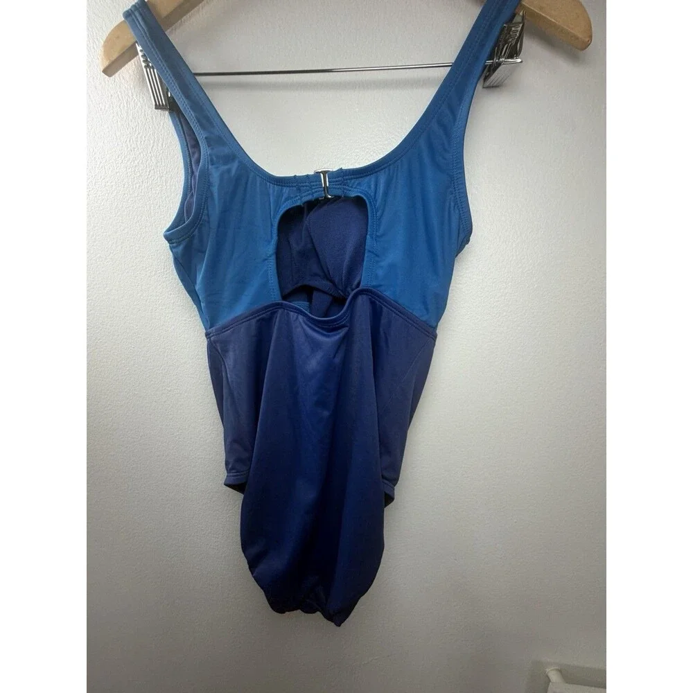 Women’s Blue Colorblock One Piece Swimsuit Front Knot Cutout Wide Strap